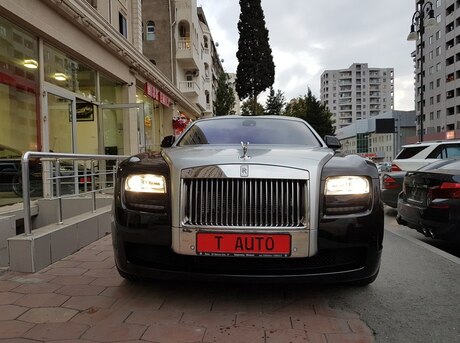 Rolls-Royce Ghost