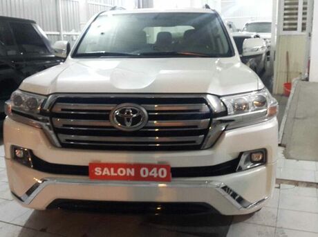 Toyota Land Cruiser