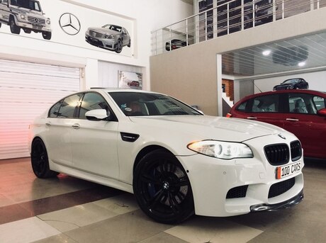 BMW M5