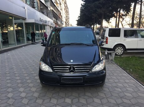 Mercedes Viano