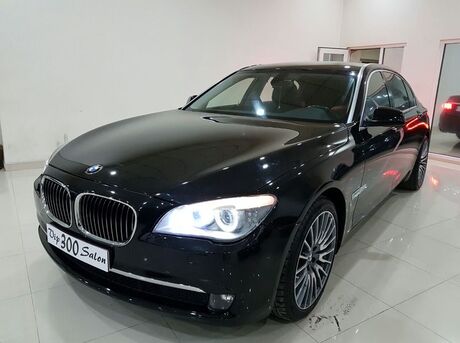 BMW 740