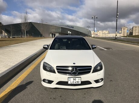 Mercedes C 300