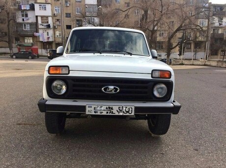 LADA (VAZ) Niva