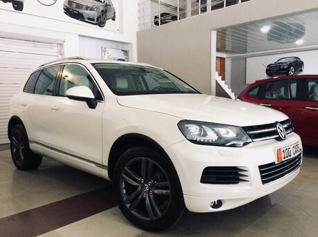 Volkswagen Touareg