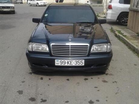Mercedes C 220