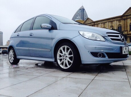 Mercedes B 170