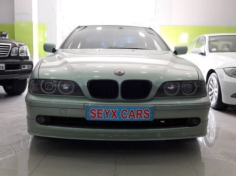 BMW 525