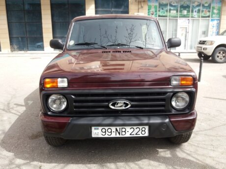 LADA (VAZ) Niva