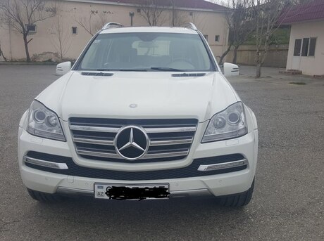 Mercedes GL 500