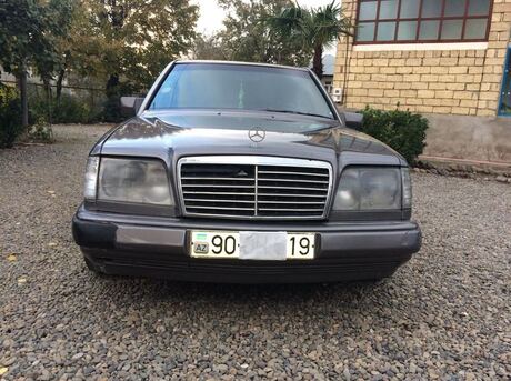 Mercedes E 250