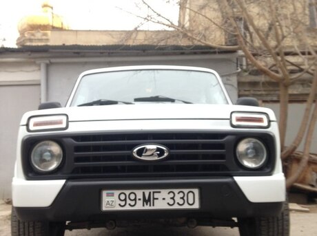 LADA (VAZ) Niva