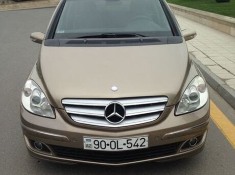 Mercedes B 200