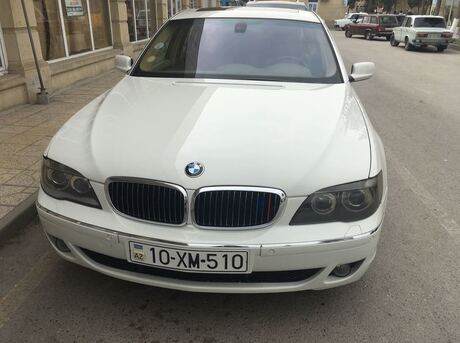 BMW 740
