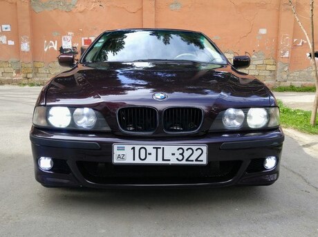 BMW 528