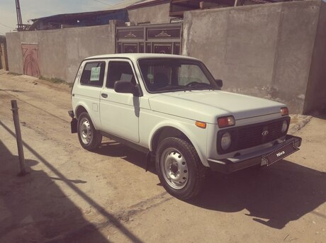 LADA (VAZ) Niva