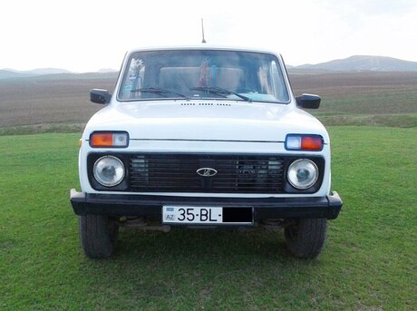 LADA (VAZ) Niva
