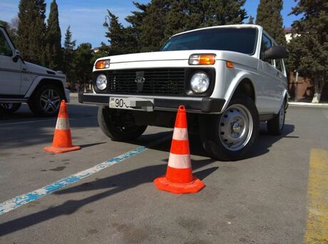 LADA (VAZ) Niva