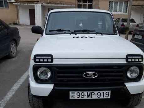 LADA (VAZ) Niva
