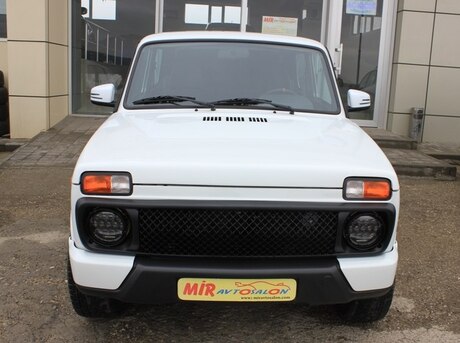 LADA (VAZ) Niva
