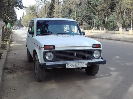 LADA (VAZ) Niva