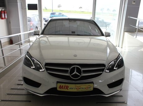Mercedes E 220
