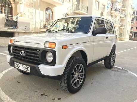 LADA (VAZ) Niva