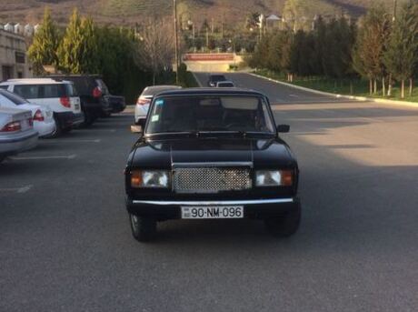 LADA (VAZ) 2107
