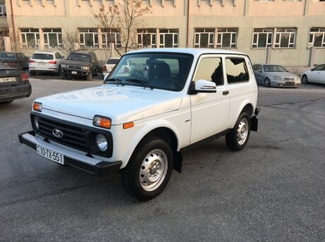 LADA (VAZ) Niva