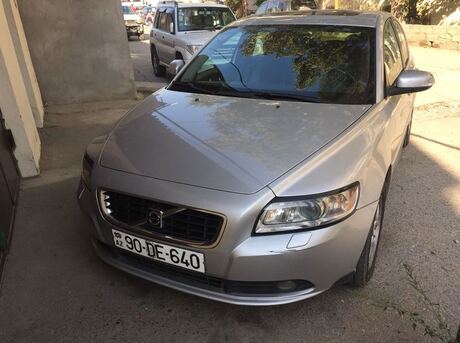 Volvo S 40