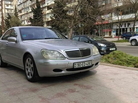 Mercedes S 320