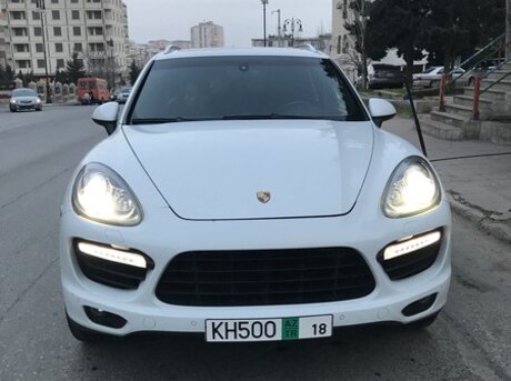 Porsche Cayenne S