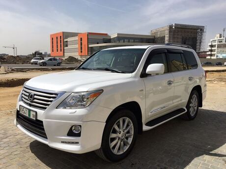 Lexus LX 570