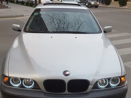 BMW 525