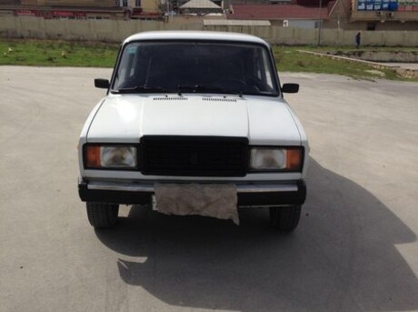 LADA (VAZ) 2107
