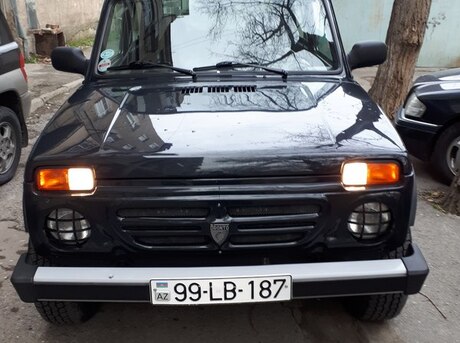 LADA (VAZ) Niva
