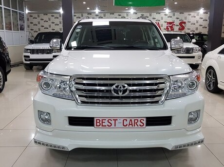 Toyota Land Cruiser