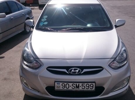 Hyundai Accent