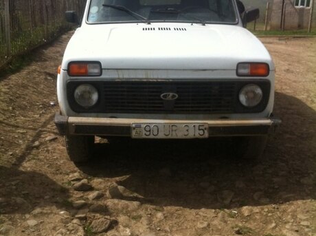 LADA (VAZ) Niva