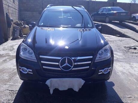 Mercedes GL 550