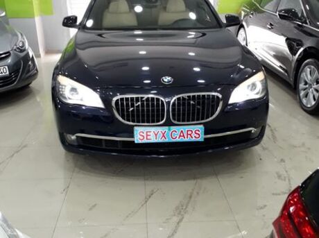BMW 750