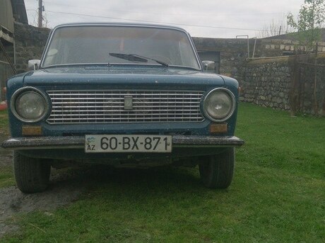 LADA (VAZ) 21013
