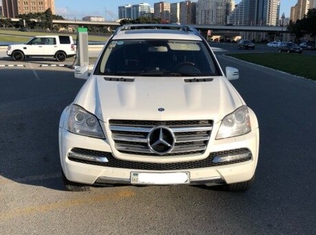 Mercedes GL 550