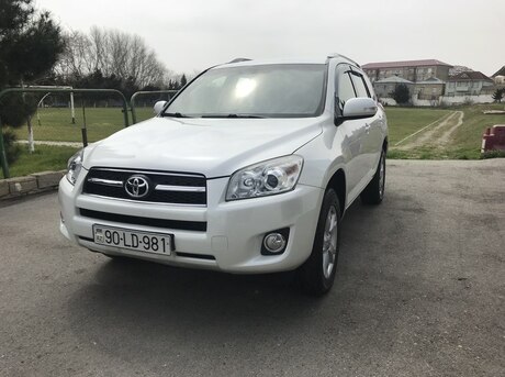 Toyota RAV 4