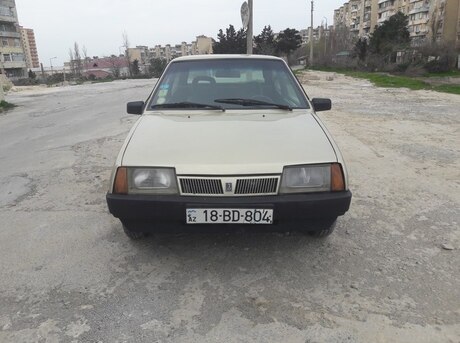 LADA (VAZ) 2108