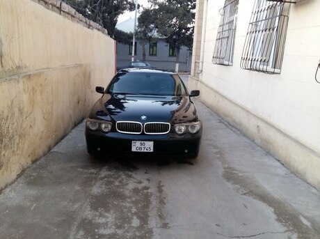 BMW 735