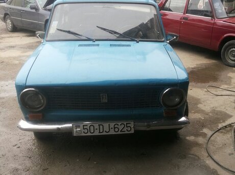 LADA (VAZ) 2102