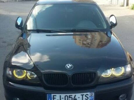 BMW 320
