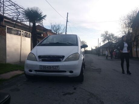 Mercedes A 190