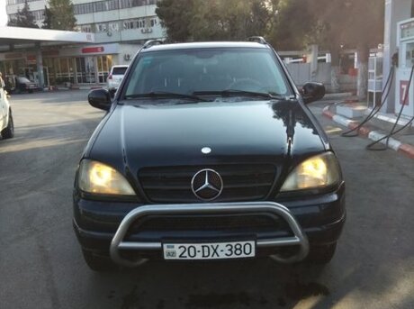Mercedes ML 270