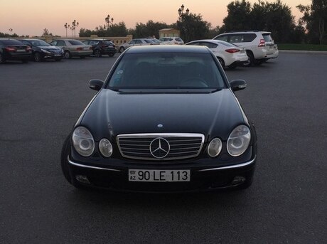 Mercedes E 320